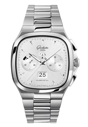 Seventies Chronograph Panorama Date Silver / Bracelet