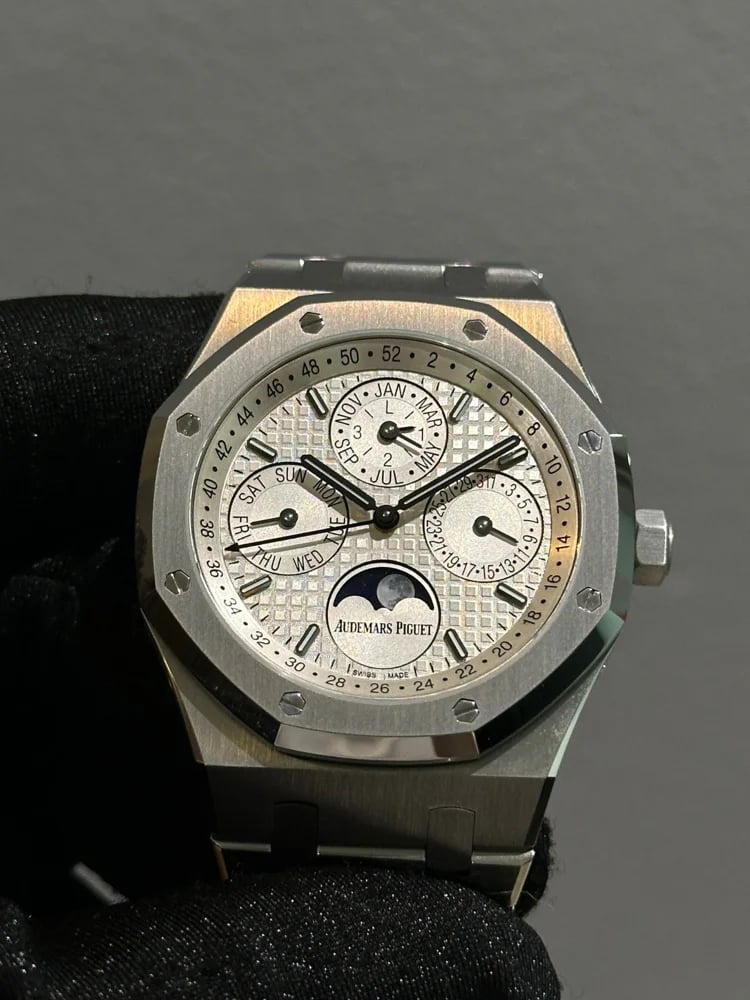 Audemars Piguet Royal Oak Perpetual Calendar 26574ST, image 2 Audemars Piguet Royal Oak Perpetual Calendar 26574ST, image 2