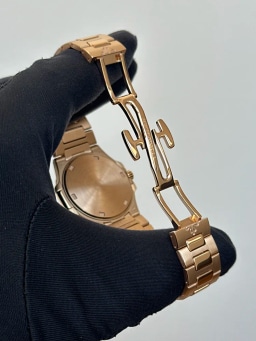 Lady, image 5 Lady, image 5