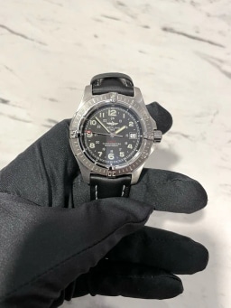 Breitling Colt Quartz A7438010 Box & Papers 2009, image 1 Breitling Colt Quartz A7438010 Box & Papers 2009, image 1