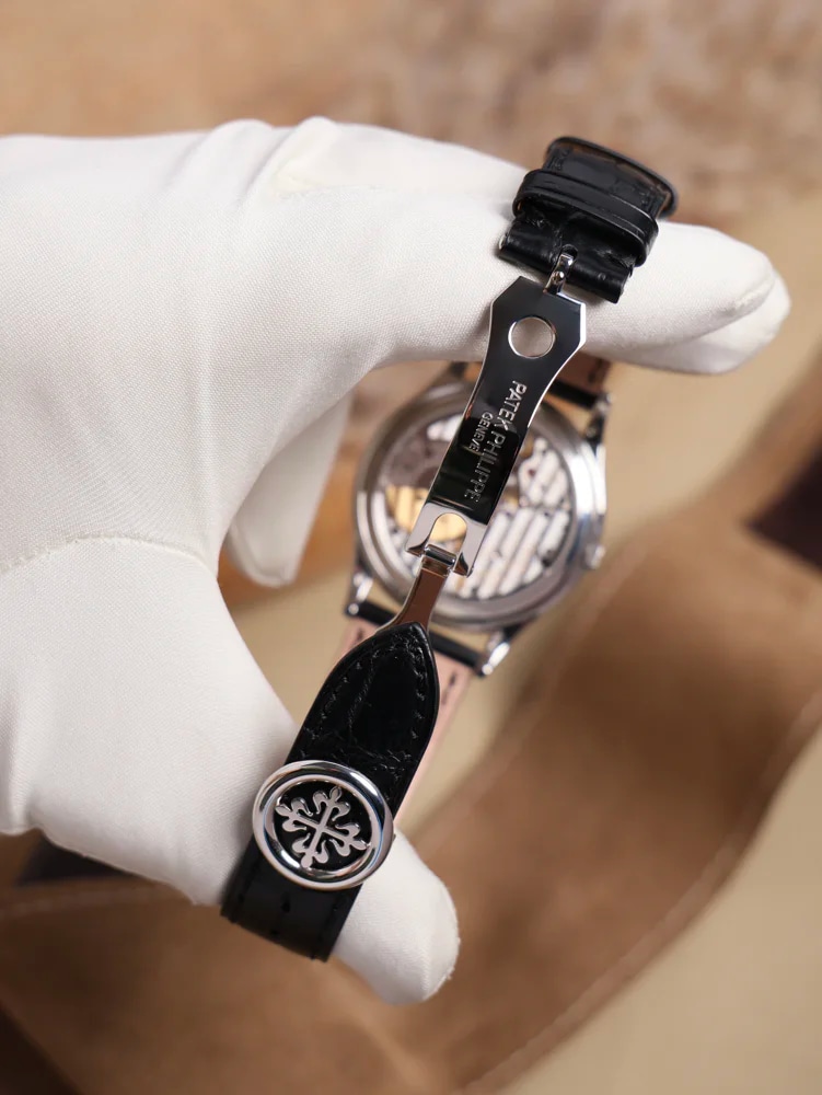 Patek Philippe Perpetual Calendar Grey Dial, image 5 Patek Philippe Perpetual Calendar Grey Dial, image 5