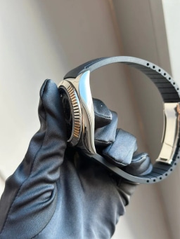 Rolex Sky-Dweller + alligator strap, image 4 Rolex Sky-Dweller + alligator strap, image 4