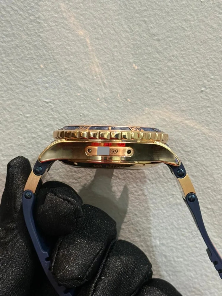 Ulysse Nardin Hammerhead Shark, image 2 Ulysse Nardin Hammerhead Shark, image 2