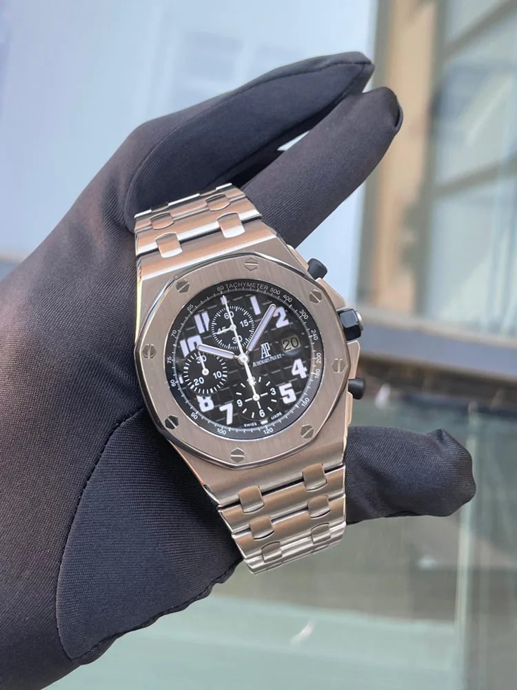 Audemars Piguet Royal Oak Offshore Chronograph Steel Bracelet, image 1 Audemars Piguet Royal Oak Offshore Chronograph Steel Bracelet, image 1
