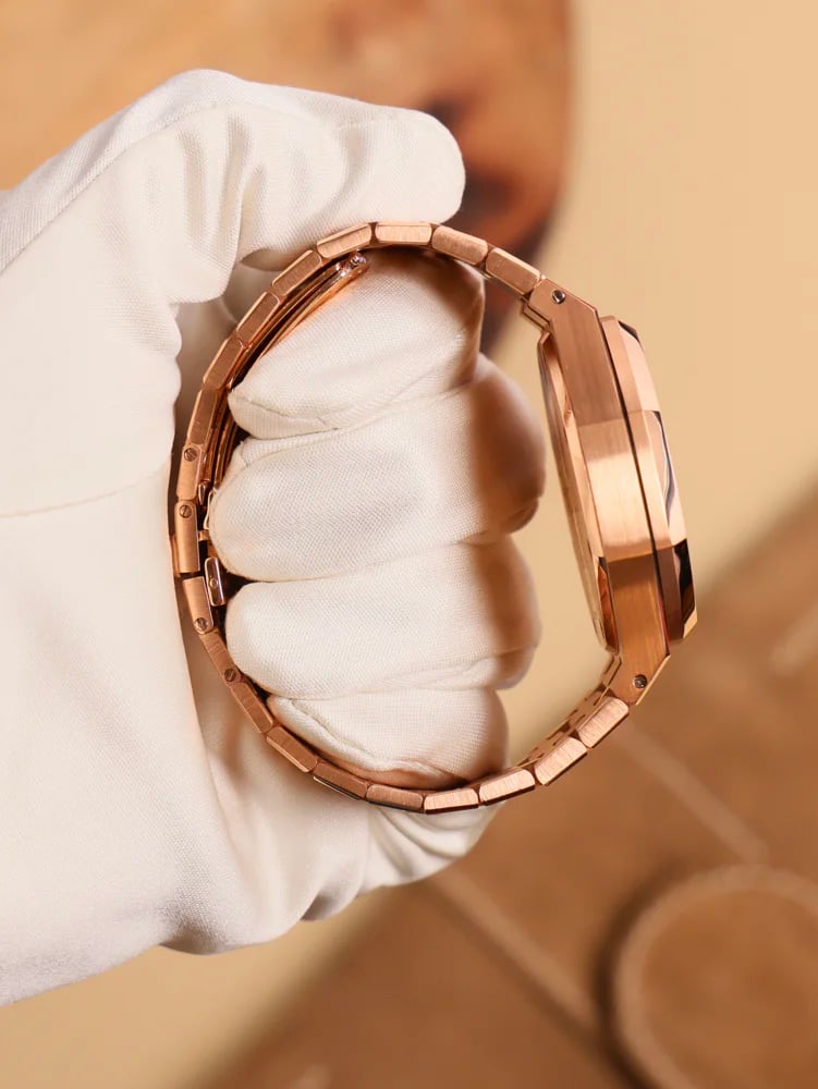 Audemars Piguet Royal Oak Chronograph Rose Gold 18k, image 2 Audemars Piguet Royal Oak Chronograph Rose Gold 18k, image 2