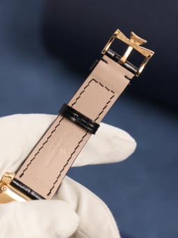 Vacheron Constantin Royal Eagle Tonneau Day Date Royal Eagle Malte, image 5 Vacheron Constantin Royal Eagle Tonneau Day Date Royal Eagle Malte, image 5