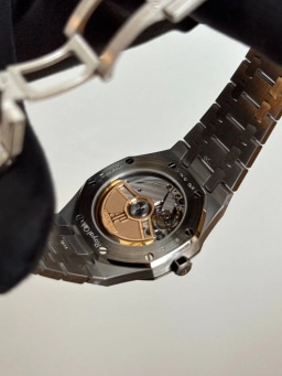 Frosted Selfwinding Box + Papers 2022, image 5 Frosted Selfwinding Box + Papers 2022, image 5