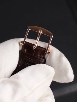 Box and Papers 2013, image 6 Box and Papers 2013, image 6