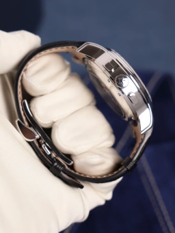 Open, image 3 Open, image 3