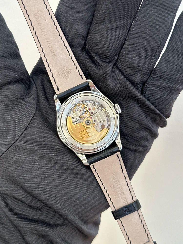 Platinum, image 6 Platinum, image 6