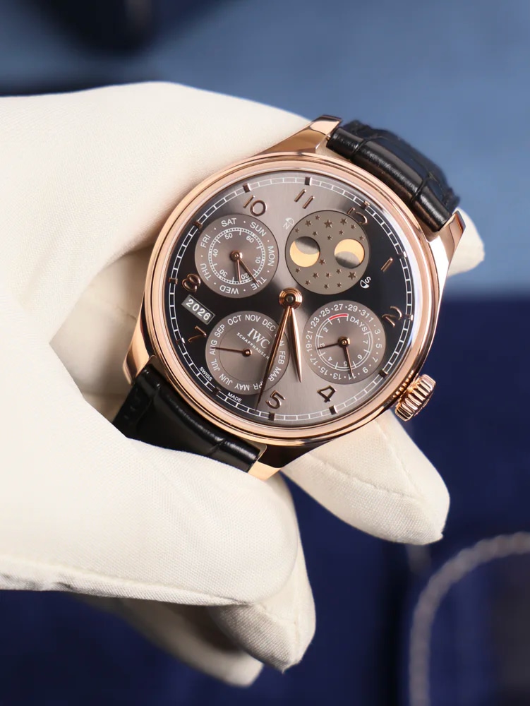 IWC Portuguese Perpetual Calendar Rose Gold , image 1 IWC Portuguese Perpetual Calendar Rose Gold , image 1