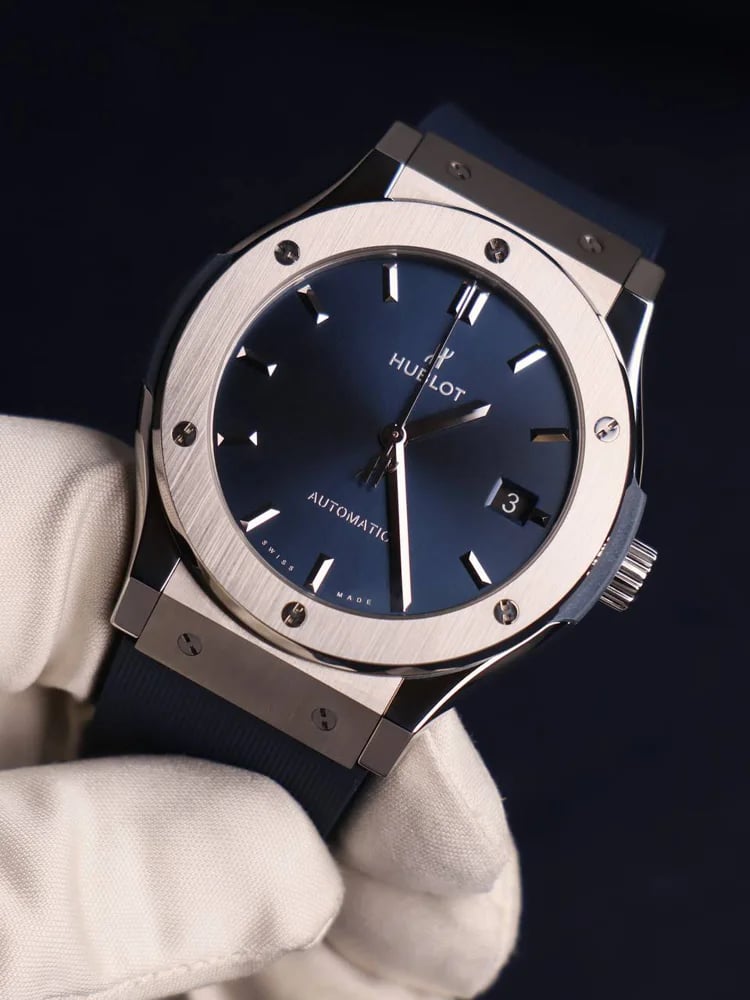 Hublot Classic Fusion Titanium Blue Dial Rubber Strap, image 1 Hublot Classic Fusion Titanium Blue Dial Rubber Strap, image 1
