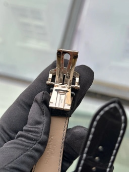 Patek Philippe Nautilus White Gold Box & Papers, image 4 Patek Philippe Nautilus White Gold Box & Papers, image 4