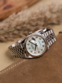 MoP Diamond Dial, image 2 MoP Diamond Dial, image 2