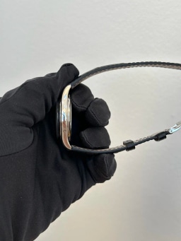 Platinum, image 3 Platinum, image 3