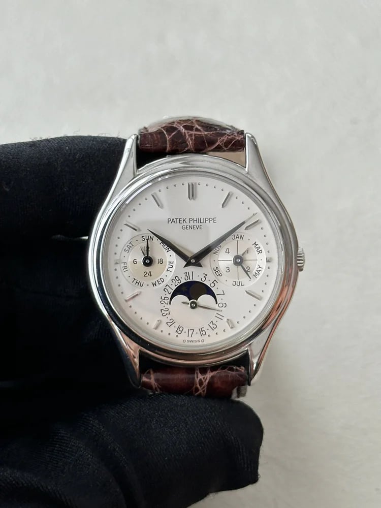 Patek Philippe Perpetual Calendar Platinum, image 1 Patek Philippe Perpetual Calendar Platinum, image 1