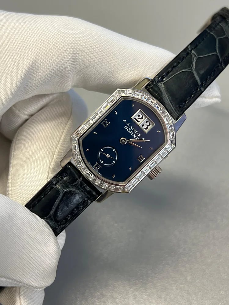 A. Lange & Söhne Arkade in 750 White Gold and Baguette Diamonds, image 1 A. Lange & Söhne Arkade in 750 White Gold and Baguette Diamonds, image 1