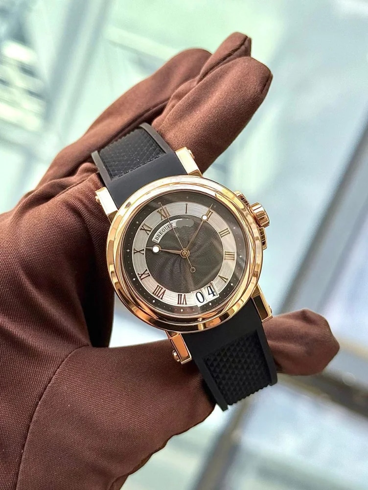 Big Date Marine with Box, image 1 Big Date Marine with Box, image 1