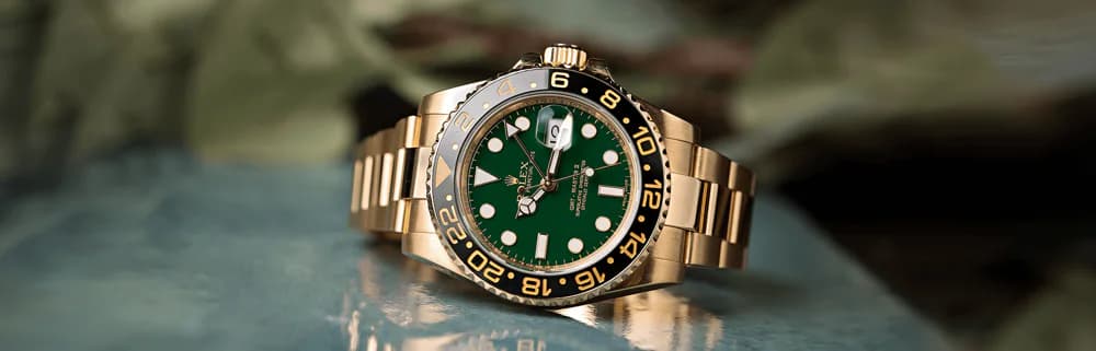 The story behind the colour on the GMT-Master | Chrono 10:10 The story behind the colour on the GMT-Master | Chrono 10:10