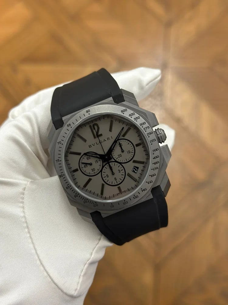 Bulgari Octo UAE, image 1 Bulgari Octo UAE, image 1