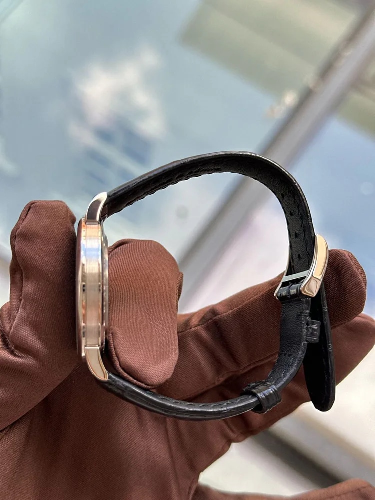 A. Lange & Söhne Saxonia White Gold, image 2 A. Lange & Söhne Saxonia White Gold, image 2