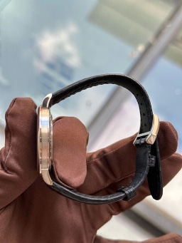 A. Lange & Söhne Saxonia White Gold, image 2 A. Lange & Söhne Saxonia White Gold, image 2