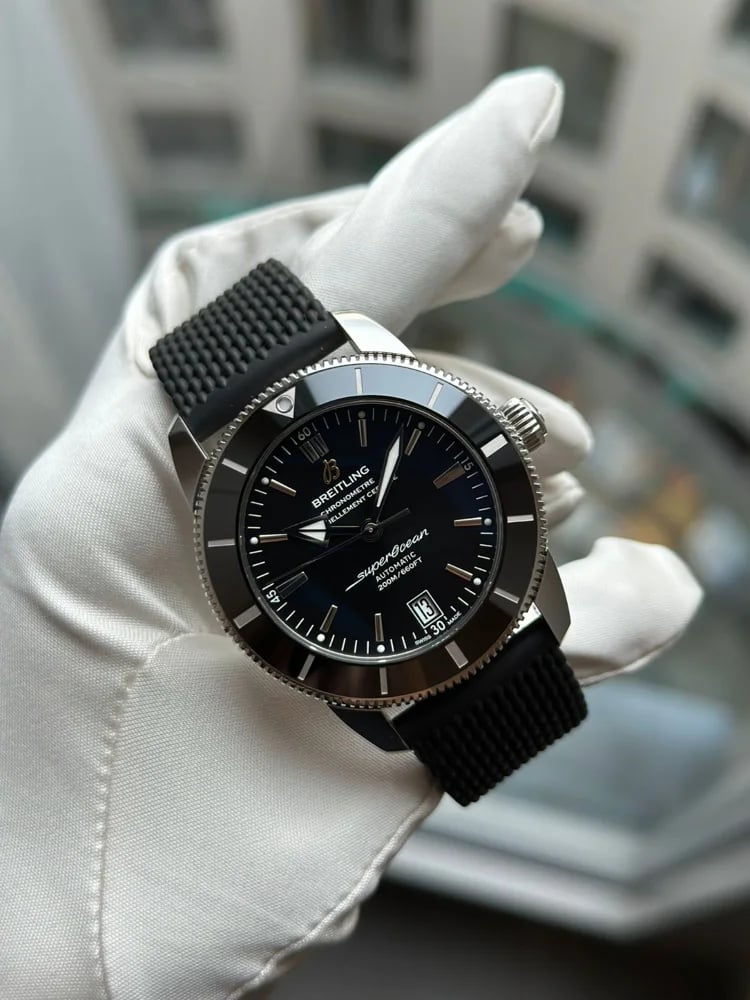 Breitling Superocean Heritage 42 Superocean Heritage II 42 Box and papers 2018, image 1 Breitling Superocean Heritage 42 Superocean Heritage II 42 Box and papers 2018, image 1