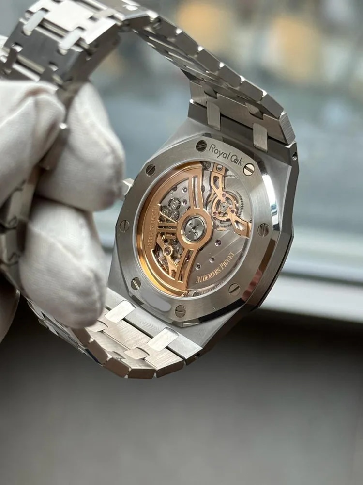 Audemars Piguet Royal Oak Jumbo, image 5 Audemars Piguet Royal Oak Jumbo, image 5