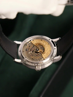 Daymatic with original 950 Platinum deployment clasp, image 9 Daymatic with original 950 Platinum deployment clasp, image 9