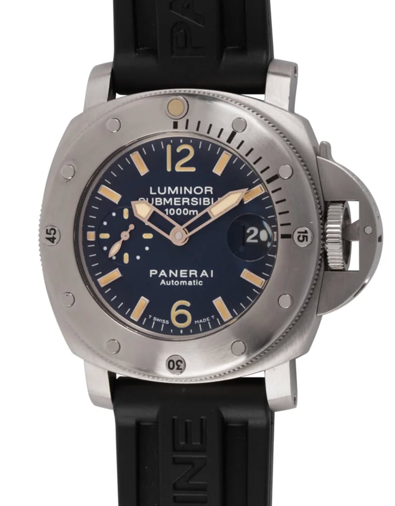 Panerai Luminor Submersible PAM 00087, image 1 Panerai Luminor Submersible PAM 00087, image 1