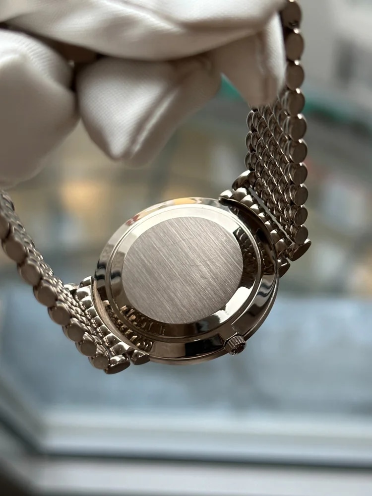 Patek Philippe Calatrava Box+Papers 2009 Rare Bracelet, image 5 Patek Philippe Calatrava Box+Papers 2009 Rare Bracelet, image 5