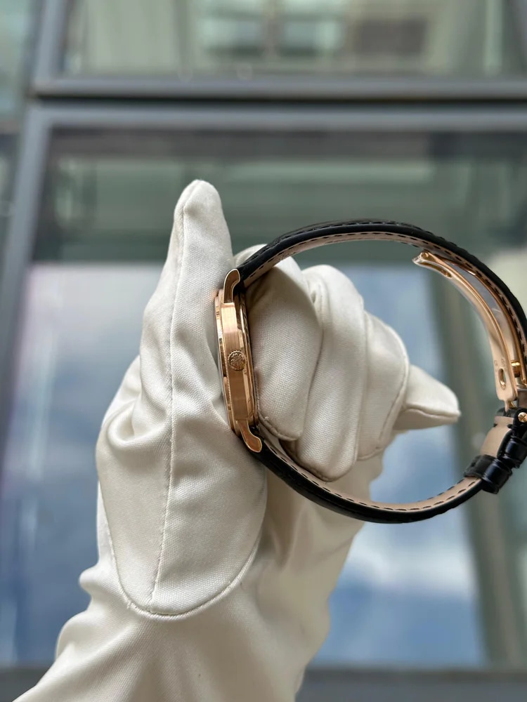 Patek Philippe Calatrava 3802/200R box and papers 1996 Rose Gold, image 2 Patek Philippe Calatrava 3802/200R box and papers 1996 Rose Gold, image 2