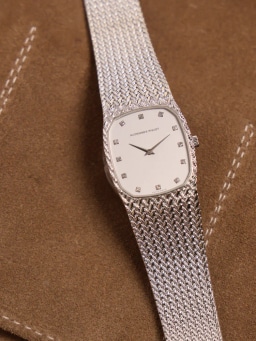 White Gold 1970s Vintage Watch with Diamonds on 180mm Wrist, image 8 White Gold 1970s Vintage Watch with Diamonds on 180mm Wrist, image 8