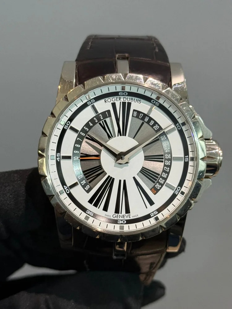 Roger Dubuis Excalibur BI-RETROGRADE DATE LE 88 Pcs, image 1 Roger Dubuis Excalibur BI-RETROGRADE DATE LE 88 Pcs, image 1