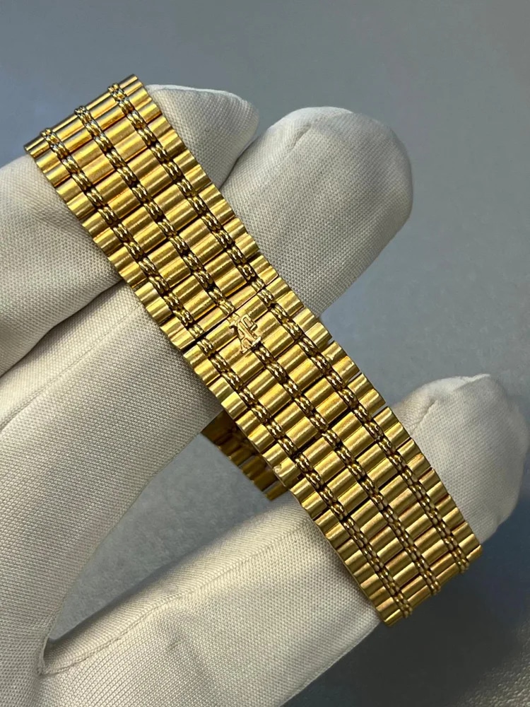 Bamboo Diamond Dial with Rubies Integrated Bracelet 17.9 cm, image 6 Bamboo Diamond Dial with Rubies Integrated Bracelet 17.9 cm, image 6