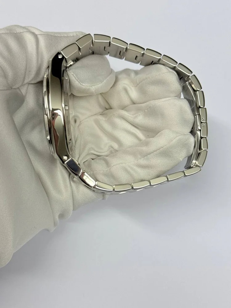 Blue Dial 4520V/210A-B128, image 3 Blue Dial 4520V/210A-B128, image 3