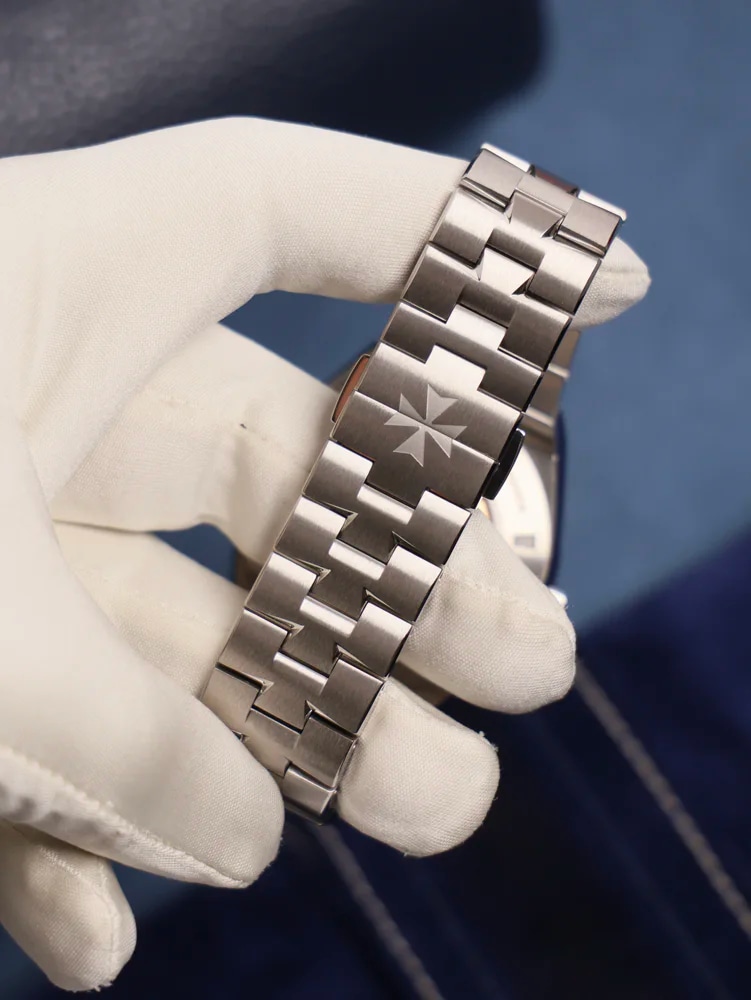 Box and Papers 2 additional straps included, image 4 Box and Papers 2 additional straps included, image 4
