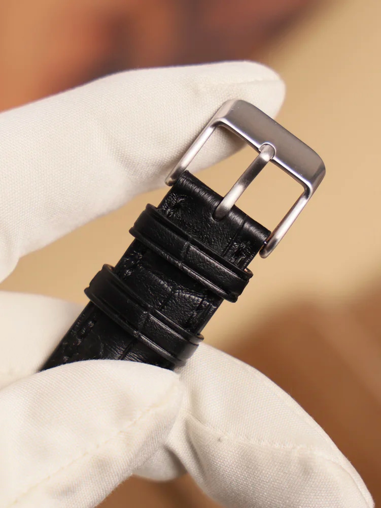 Daniel Roth PREMIER RETROGRADE Le Sentier T157 Black dial Date Roman numerals aftermarket buckle, image 4 Daniel Roth PREMIER RETROGRADE Le Sentier T157 Black dial Date Roman numerals aftermarket buckle, image 4