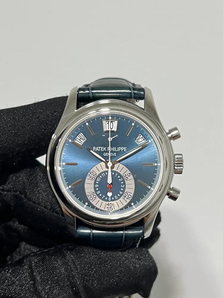 Patek Philippe Annual Calendar Chronograph 5960P-015, image 1 Patek Philippe Annual Calendar Chronograph 5960P-015, image 1