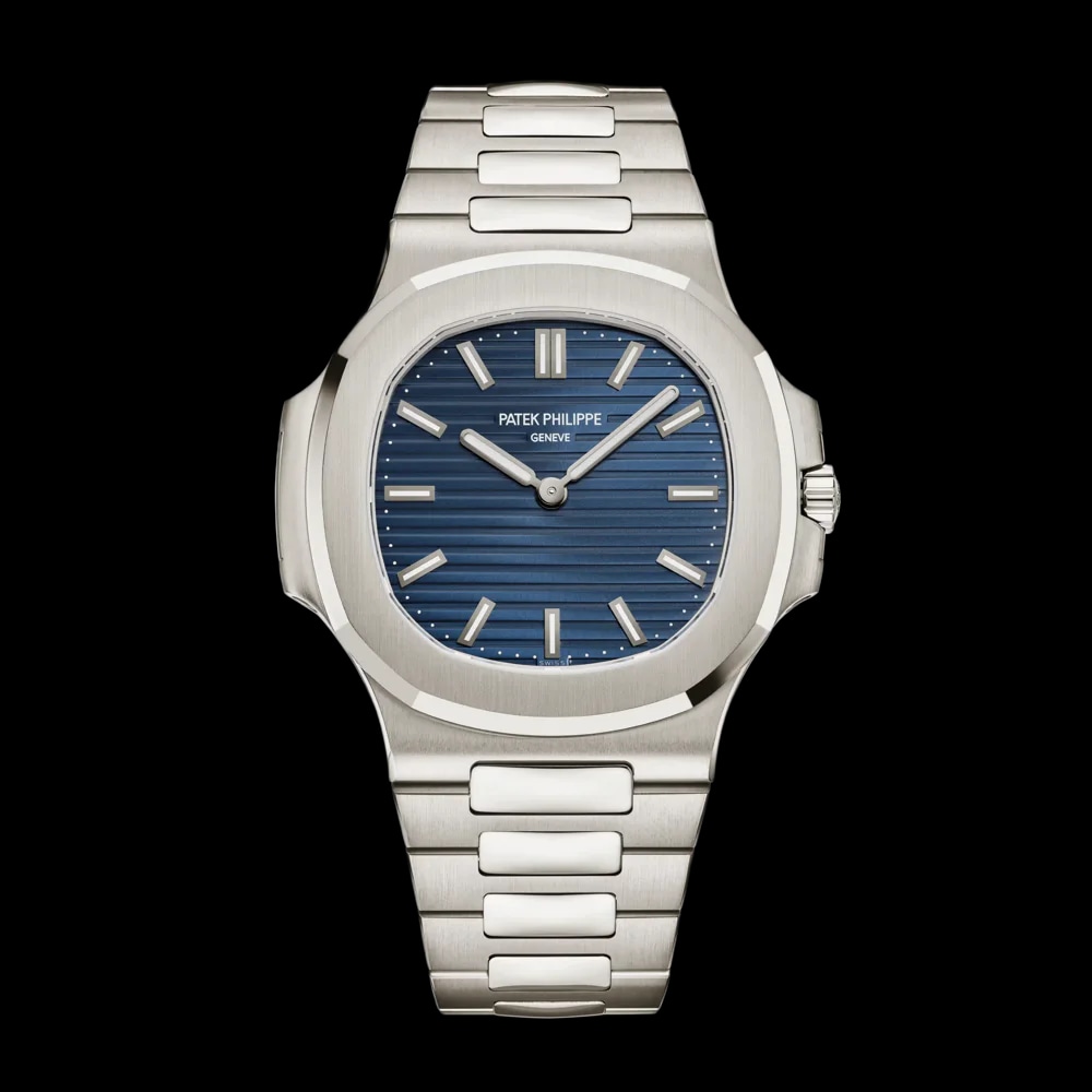 Patek Philippe Nautilus 5810/1G-001, image 1 Patek Philippe Nautilus 5810/1G-001, image 1