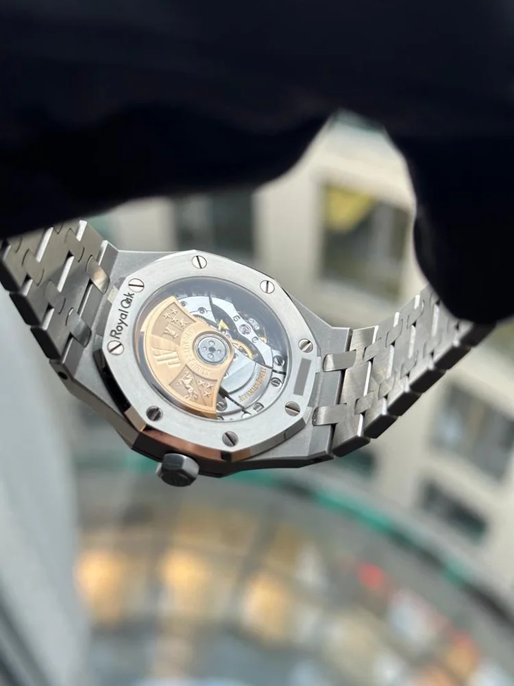 Audemars Piguet Royal Oak Lady, image 6 Audemars Piguet Royal Oak Lady, image 6