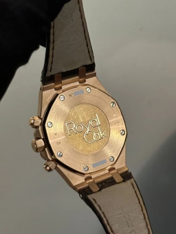 Audemars Piguet Royal Oak Chronograph, image 6 Audemars Piguet Royal Oak Chronograph, image 6