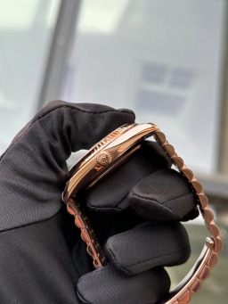 Rose Gold Olive Dial, image 2 Rose Gold Olive Dial, image 2