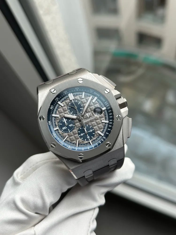 Audemars Piguet Royal Oak Offshore Chronograph, image 1 Audemars Piguet Royal Oak Offshore Chronograph, image 1