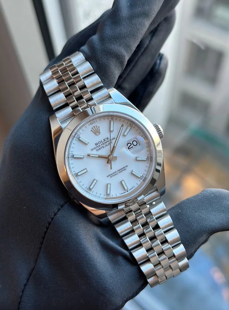 Rolex Datejust 41 White Index Dial Jubilee Bracelet, image 1 Rolex Datejust 41 White Index Dial Jubilee Bracelet, image 1