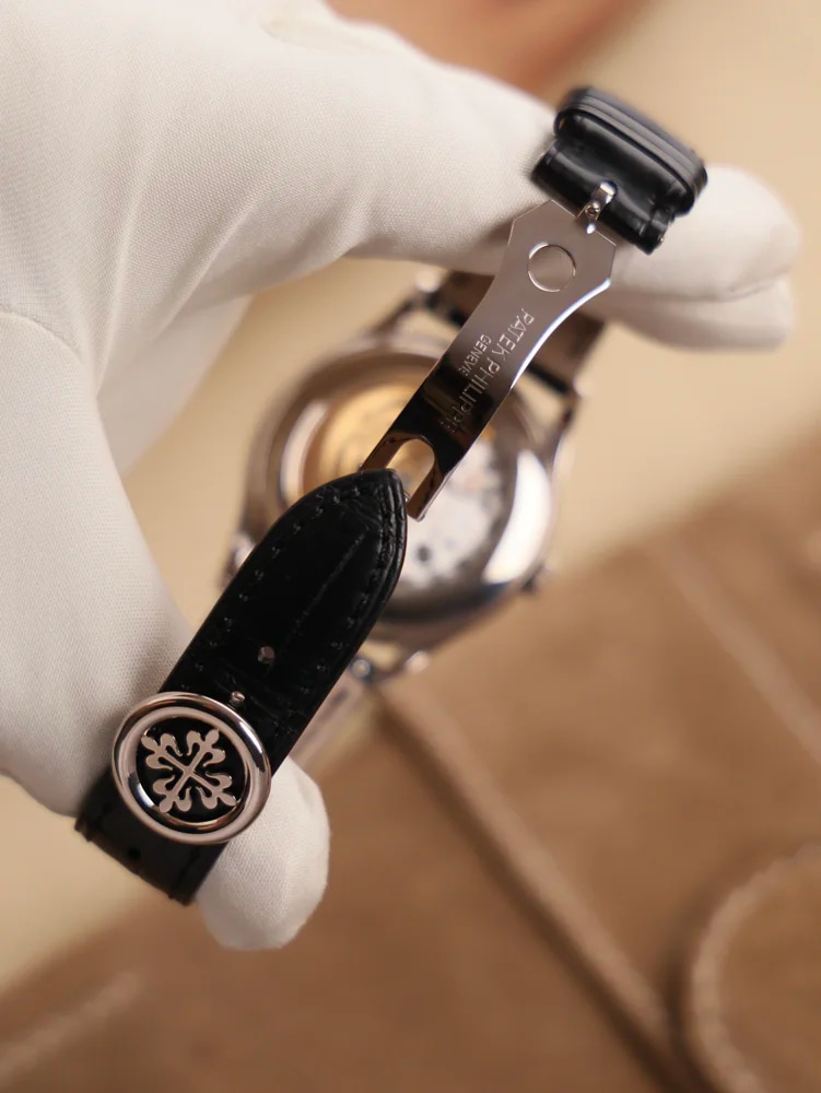 Patek Philippe Annual Calendar White Gold, image 5 Patek Philippe Annual Calendar White Gold, image 5