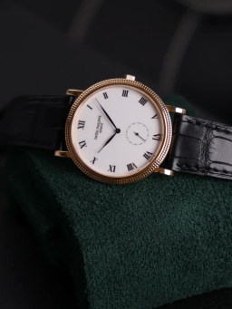 Patek Philippe Calatrava 3919J-001, image 3 Patek Philippe Calatrava 3919J-001, image 3