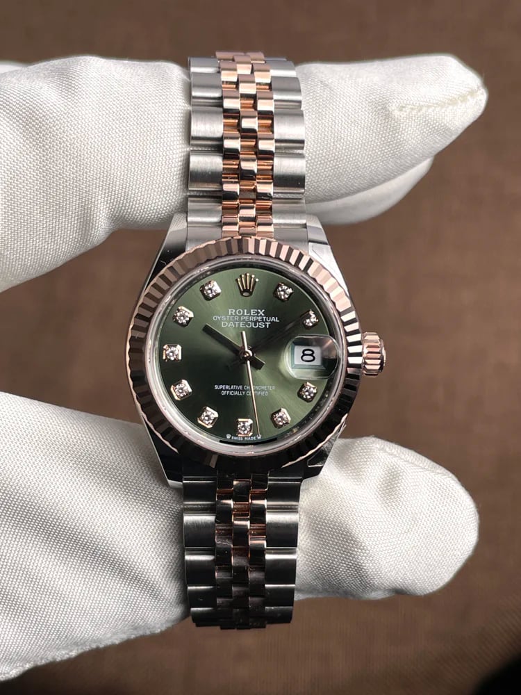 Rolex Lady-Datejust Green dial with Diamonds Jubilee bracelet Box & Papers 2026, image 1 Rolex Lady-Datejust Green dial with Diamonds Jubilee bracelet Box & Papers 2026, image 1