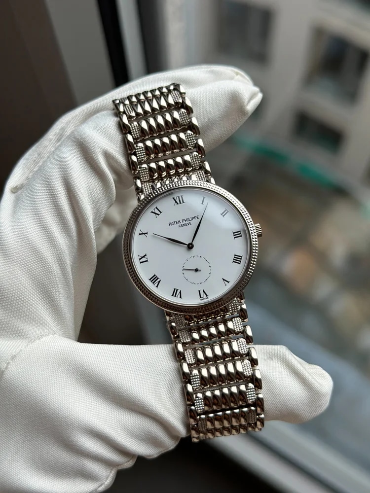 Patek Philippe Calatrava Box+Papers 2009 Rare Bracelet, image 1 Patek Philippe Calatrava Box+Papers 2009 Rare Bracelet, image 1