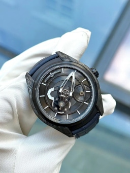Ulysse Nardin Freak X Carbon, image 2 Ulysse Nardin Freak X Carbon, image 2